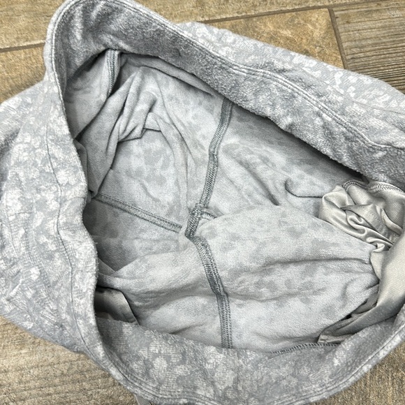 Lululemon Ready to Rulu grey crop joggers size 10 - Picture 11 of 12